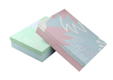 生物分解性の習慣はギフト用の箱のアート ペーパー材料CMYK/Pantone色を印刷しました サプライヤー