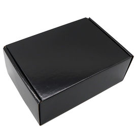 購入 リサイクルされた無光沢の波形の荷箱、箱のCutsomizedの黒い波形サイズ オンライン製造